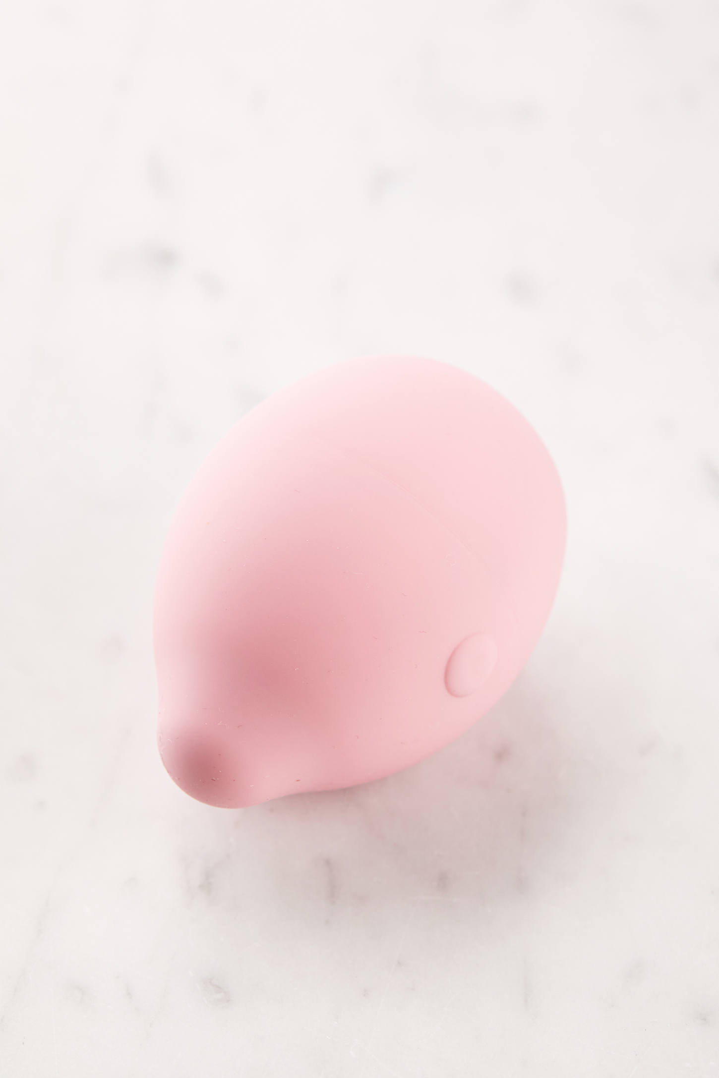 Unbound Squish Vibrator Review - Why You Need This Soft Vibrator