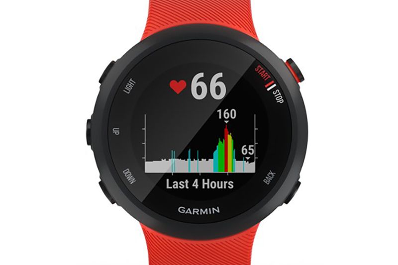Garmin Forerunner 45 GPS Running Smartwatch – Black (Refurbished, 2-Year Warranty) – Heart Rate, Accelerometer, Up To 7 Days Battery