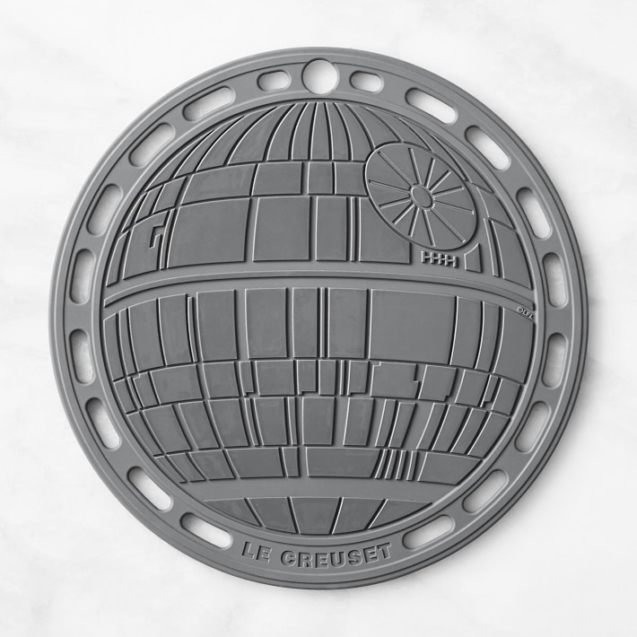 Star Wars x Le Creuset Cookware Collection - Shop Our Favorites