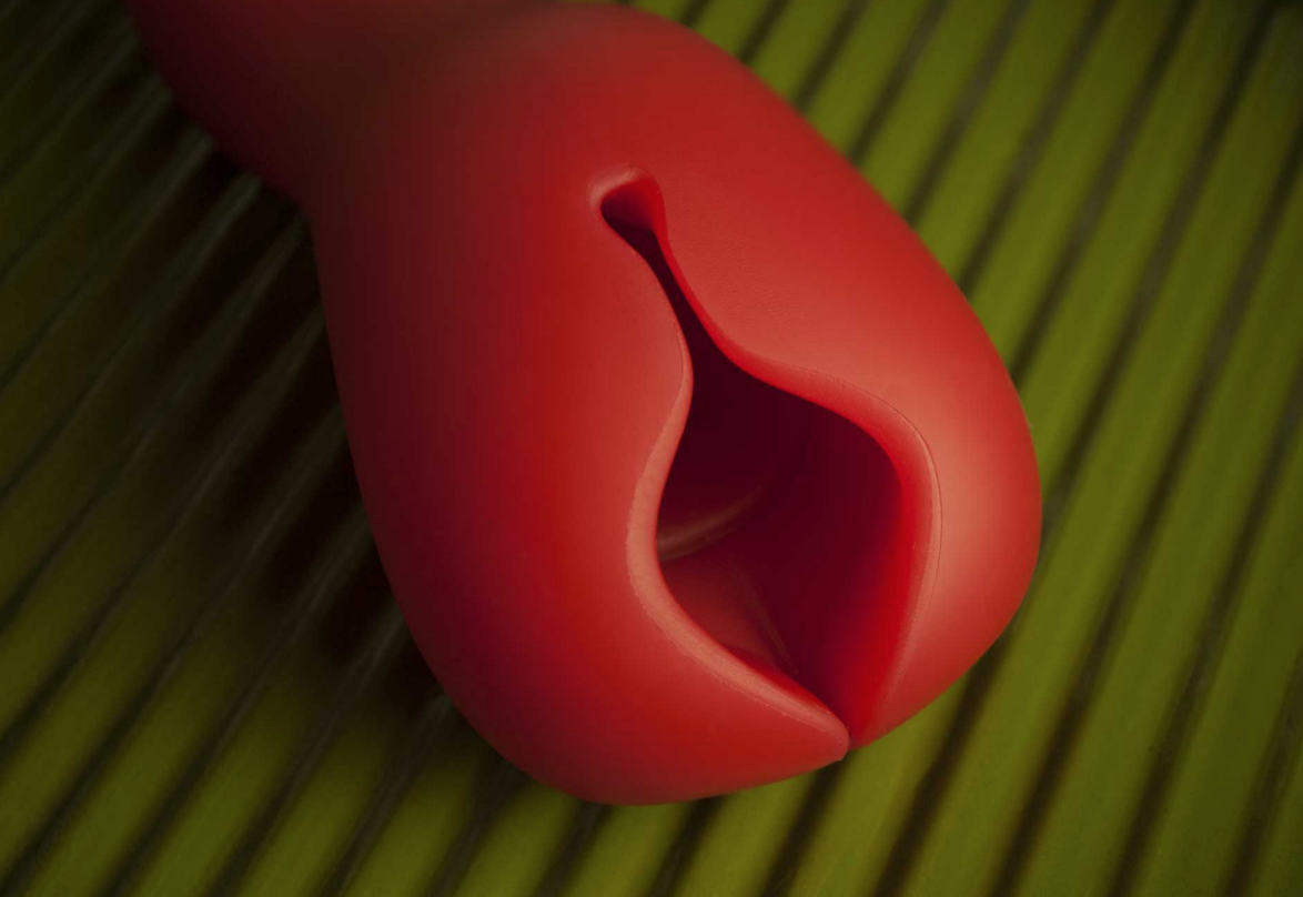 The Ussy Sex Toy Review: It Has Great Suction for a Male Masturbator
