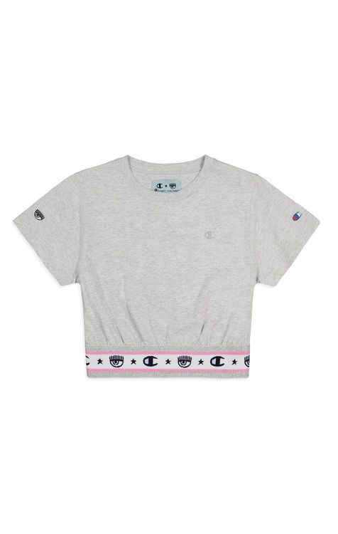 IG網紅Chiara Ferragni 聯手Champion推眨眼運動服!居家穿搭也能很時髦