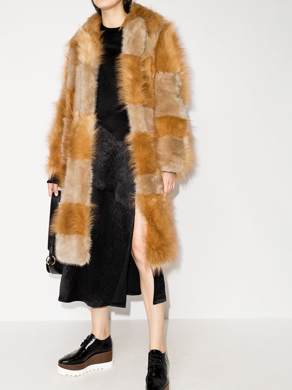 12 pellicce ecologiche che puoi indossare ogni giorno