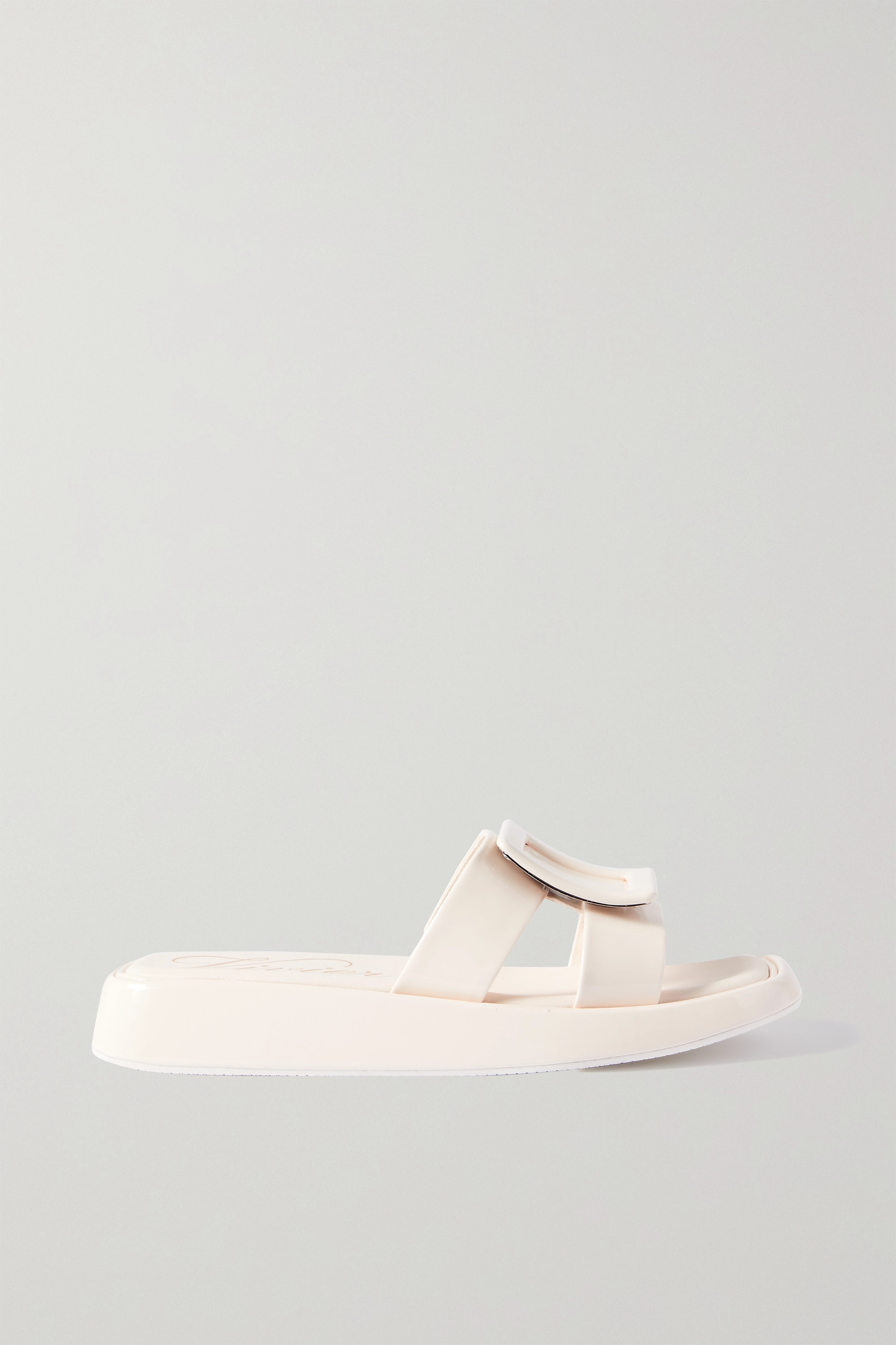 The Most Stylish Platform Flip Flops to Wear Summer 2022 12