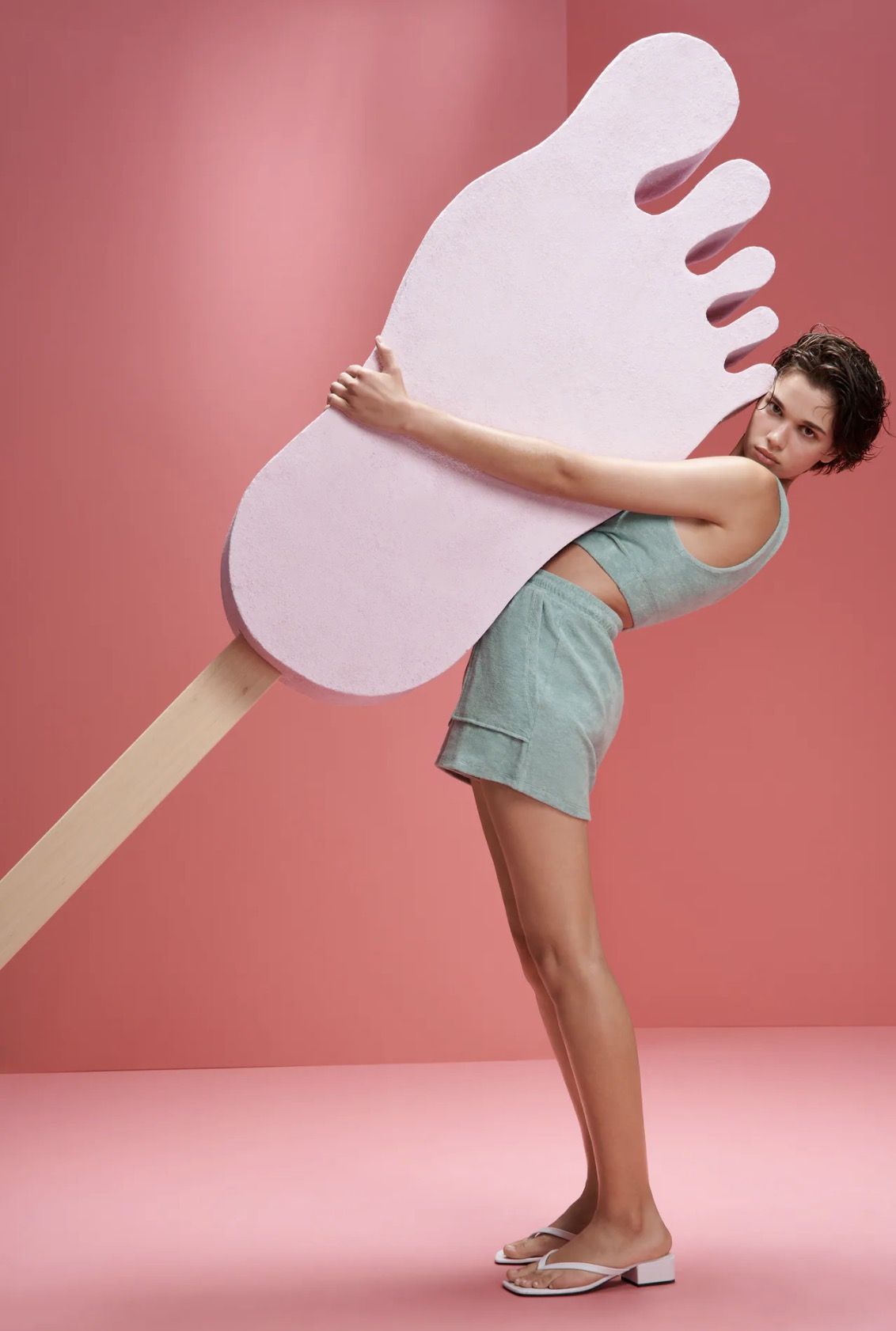 Prendas con efecto toalla: la tendencia ochentera que vuelve