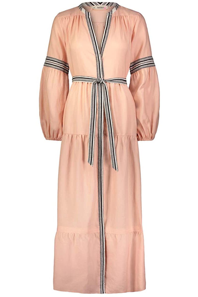Dress Yourself In These 12 Linen Pieces From Amazon This Season