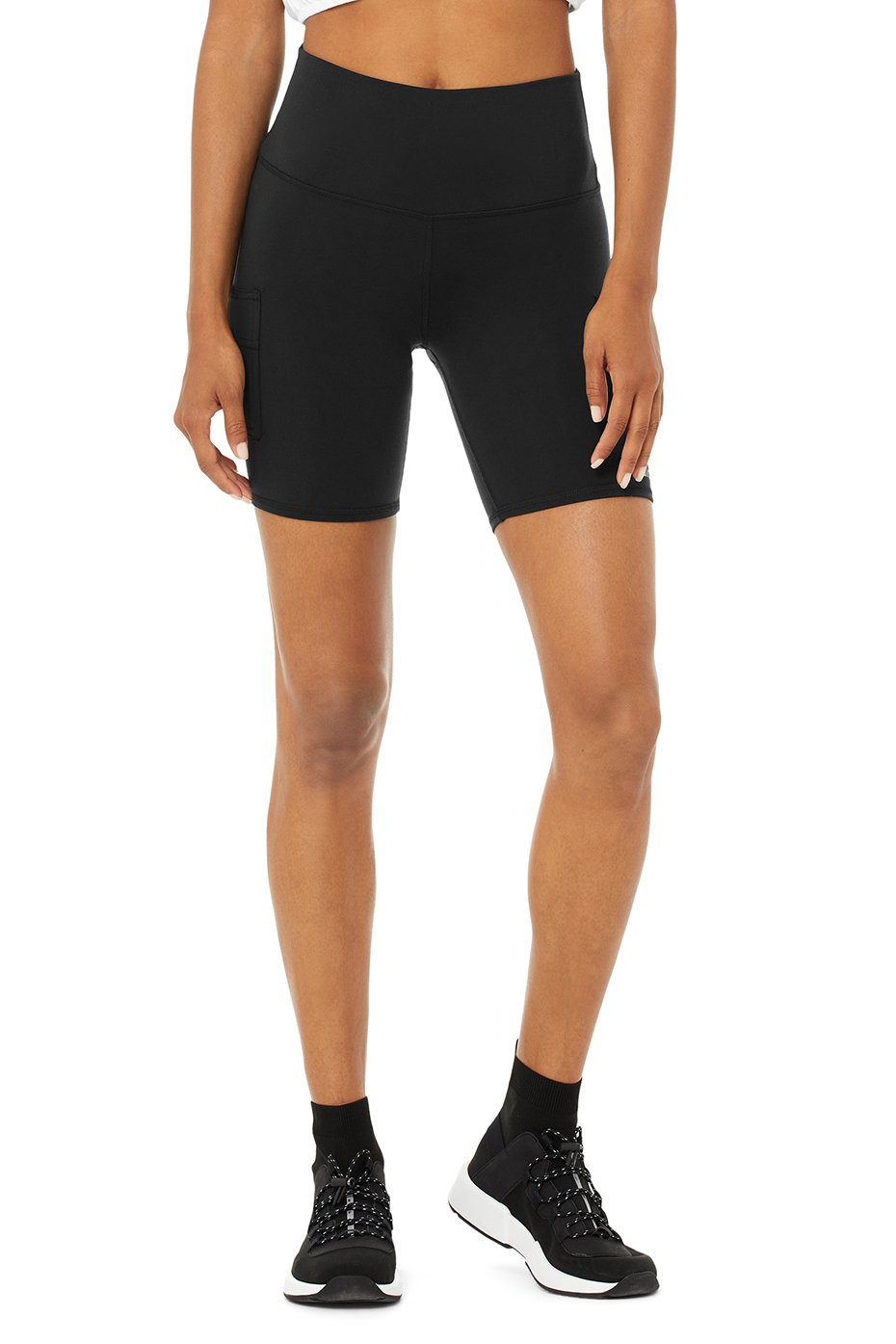 Alo Yoga Sale August 2023: 40% Off Alo Leggings And Bike Shorts - Main Image