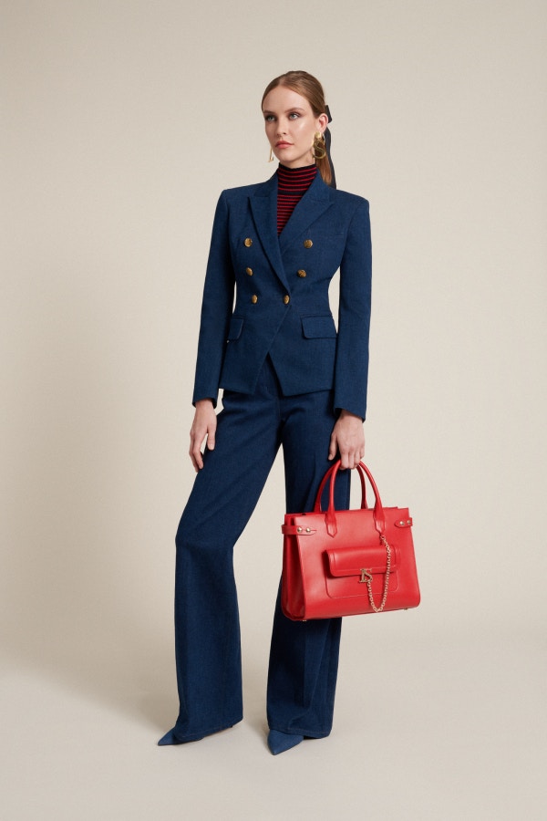 Scegli una giacca doppiopetto per i tuoi outfit super chic