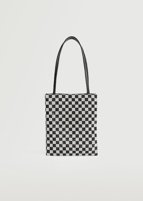 AMAs 2019 Lizzo Brings Tiny Valentino Bag To AMAs Red Carpet