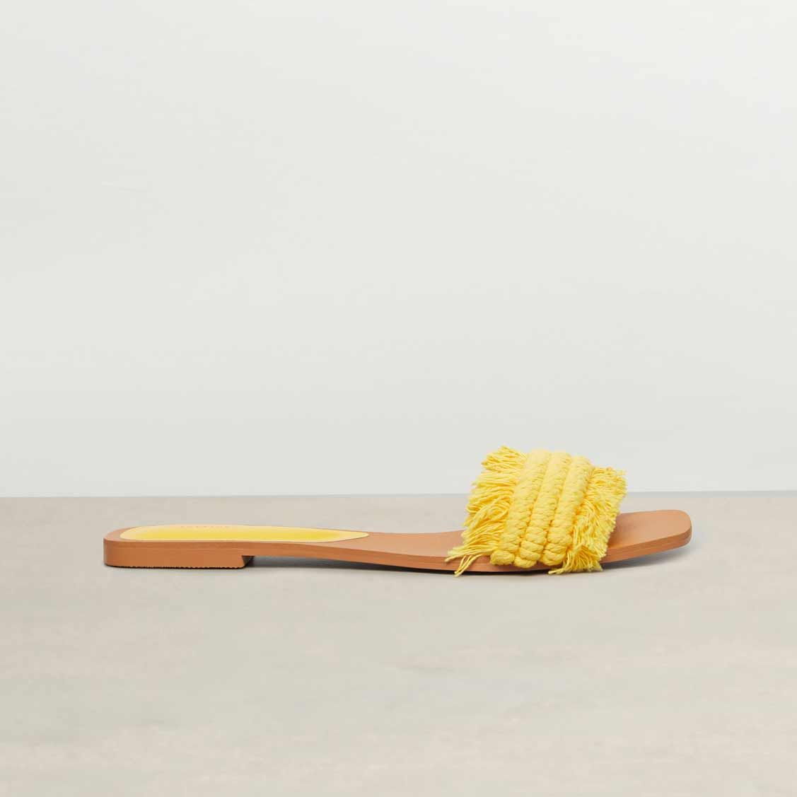 Tendencias Primavera Zuecos Verano 2022 Zuecos: La Tendencia Que Carolina De Mónaco Adelantó