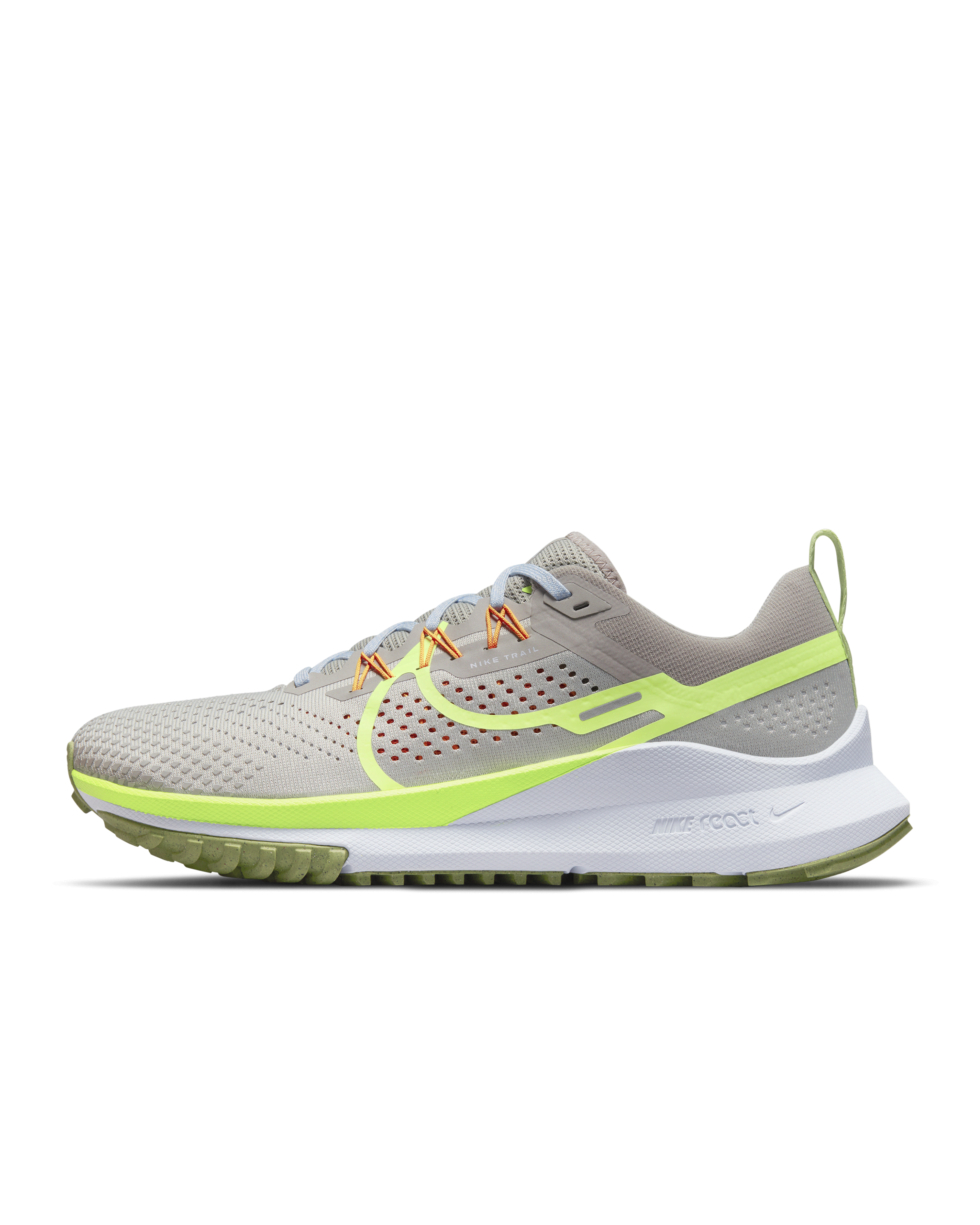 nike air zoom terra kiger 7 vs pegasus trail 3