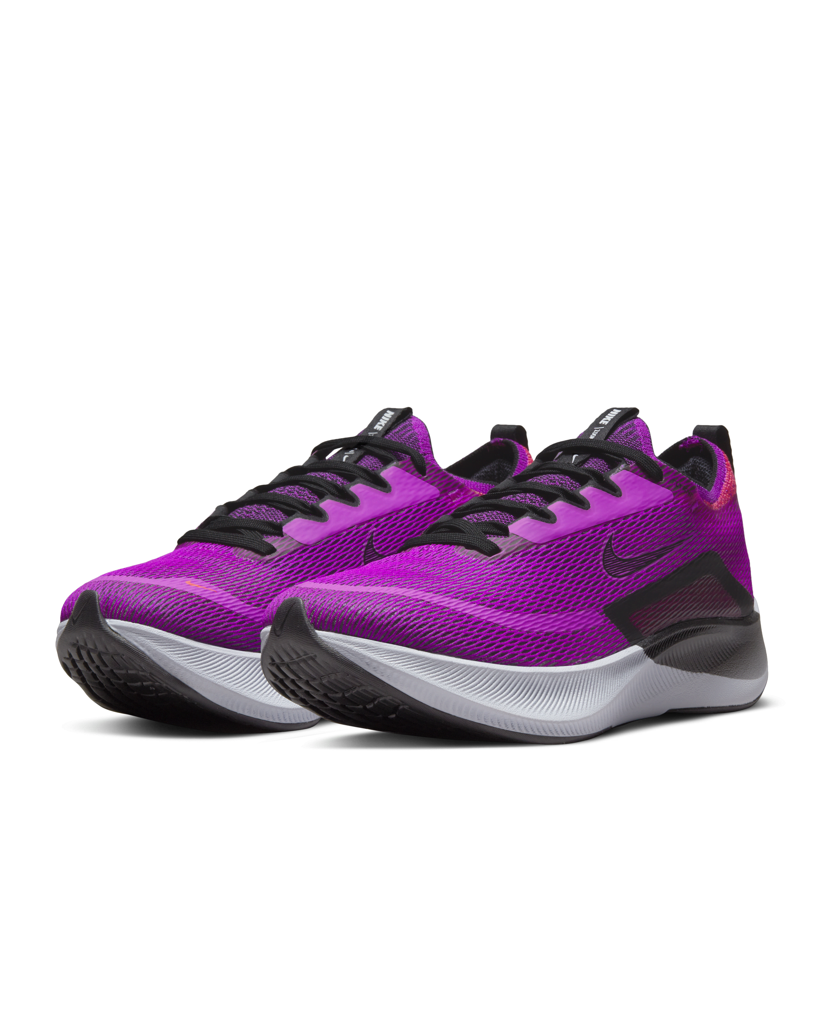 Las zapatillas de running Nike Zoom Fly 4 con descuento