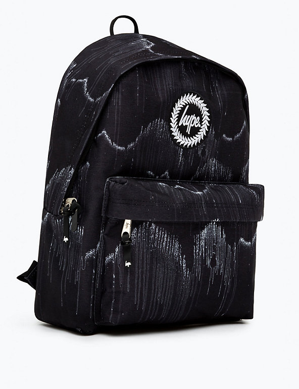 Jamie Oliver shares new photos of son River for his birthady