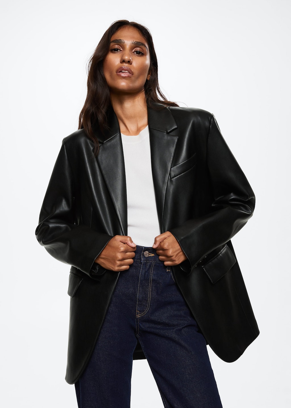Best Leather Blazers for Women 2022 Stylish Leather Blazers