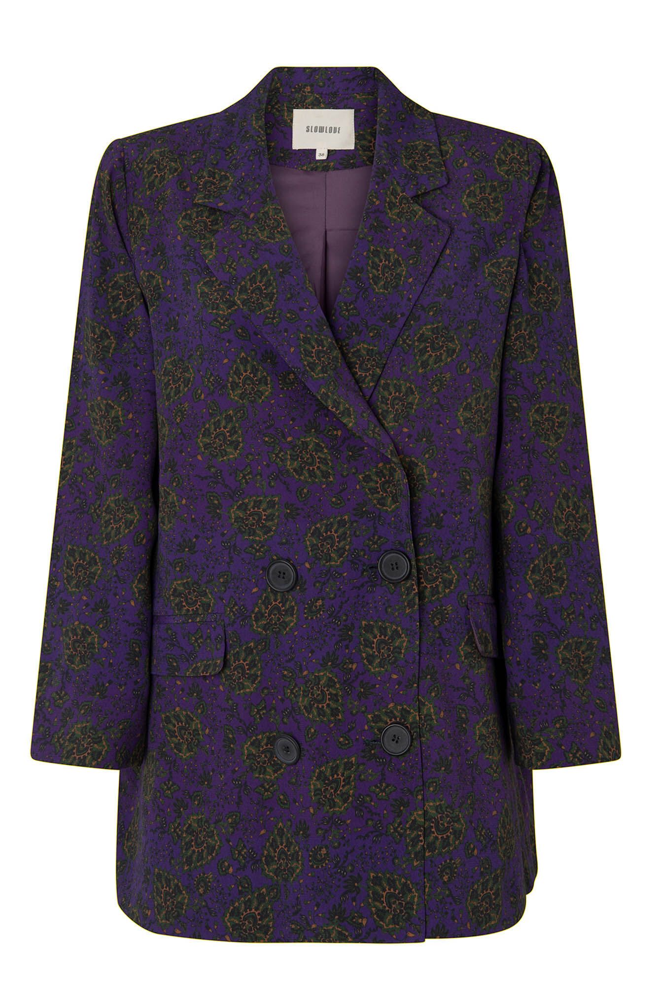 Slow Love rebaja su traje de chaqueta fluido paisley más bonito