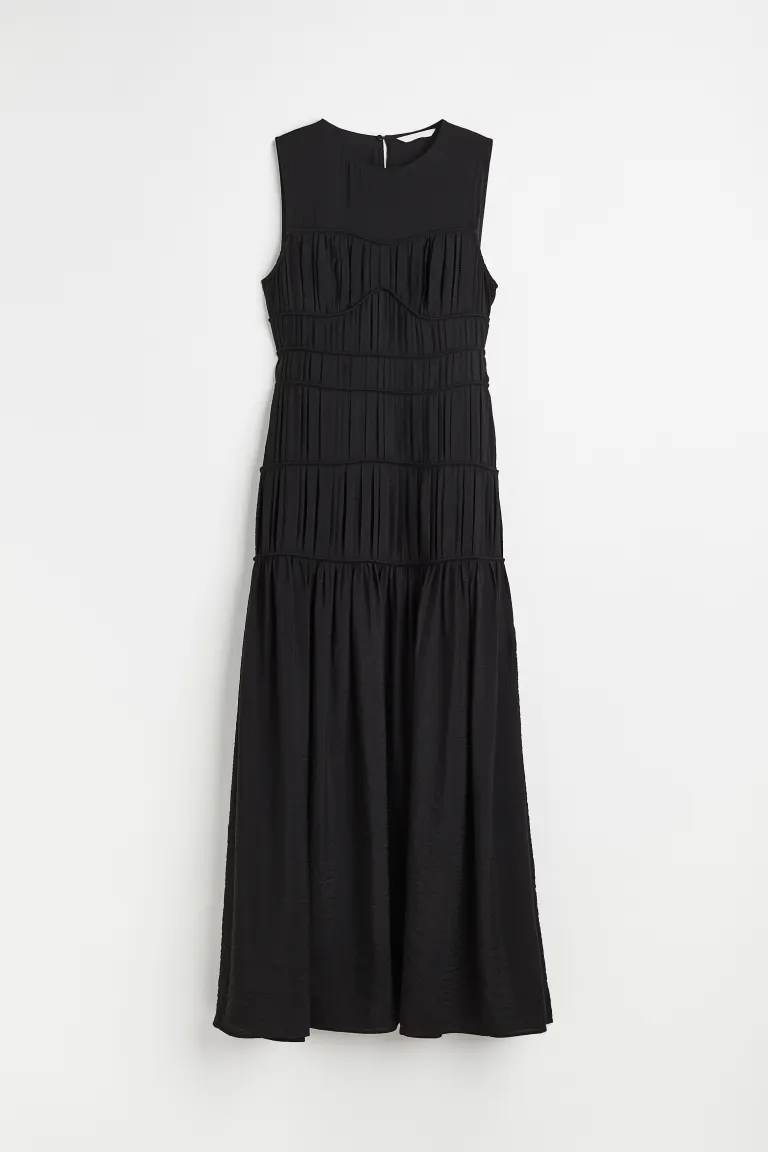 tights and a dress Mini Wrap - Black Size:US 26Plus / UK 30 / EU 56 feature_Low V-Neck Slip into a pair Peyton Strapless Satin Maxi