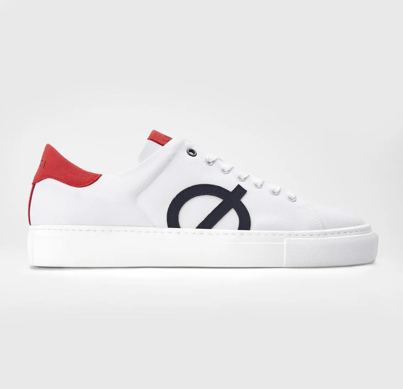 Leonardo DiCaprio invierte 4,5 millones de euros en zapatillas