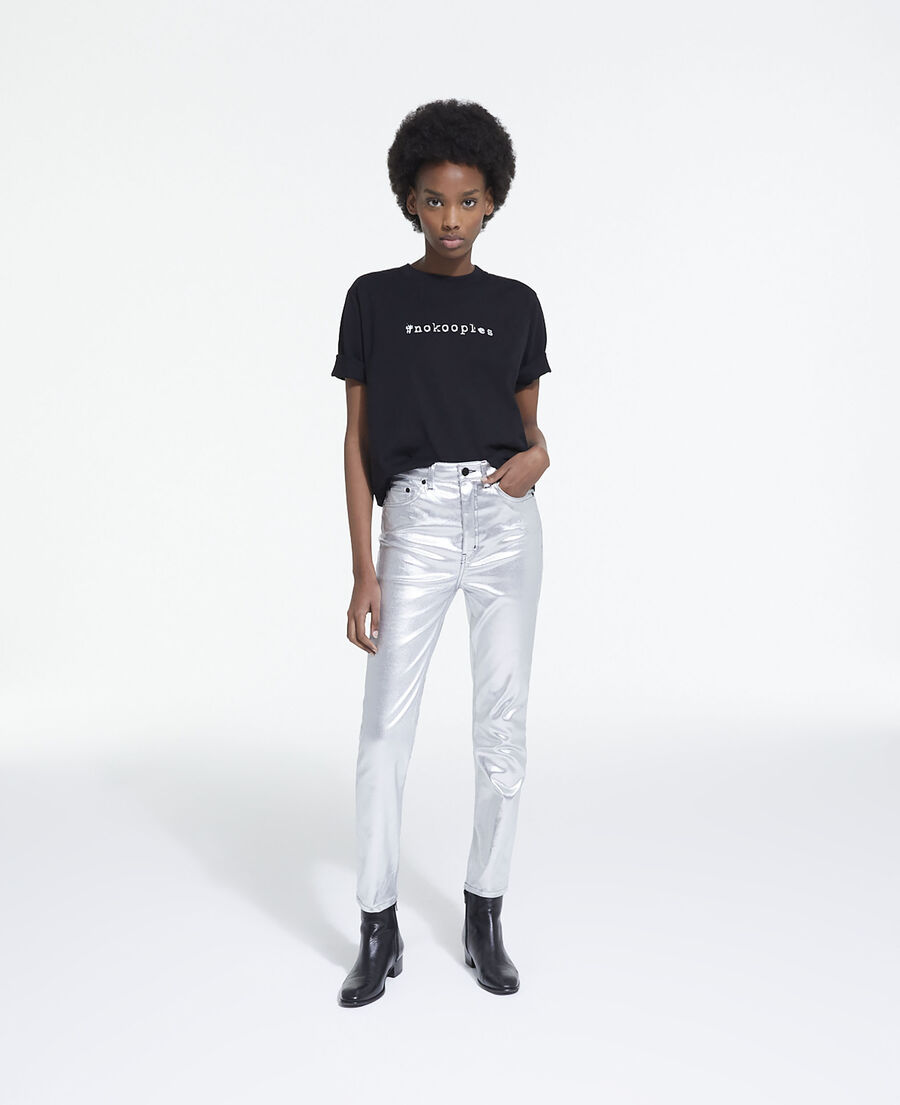 Pantalones metalizados: la tendencia de otoño 2022