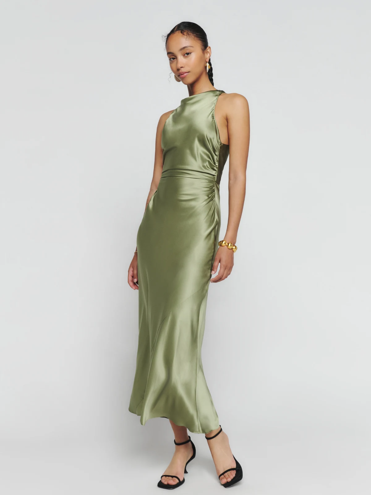 Simone Ashley's backless green dress has us excited for summer