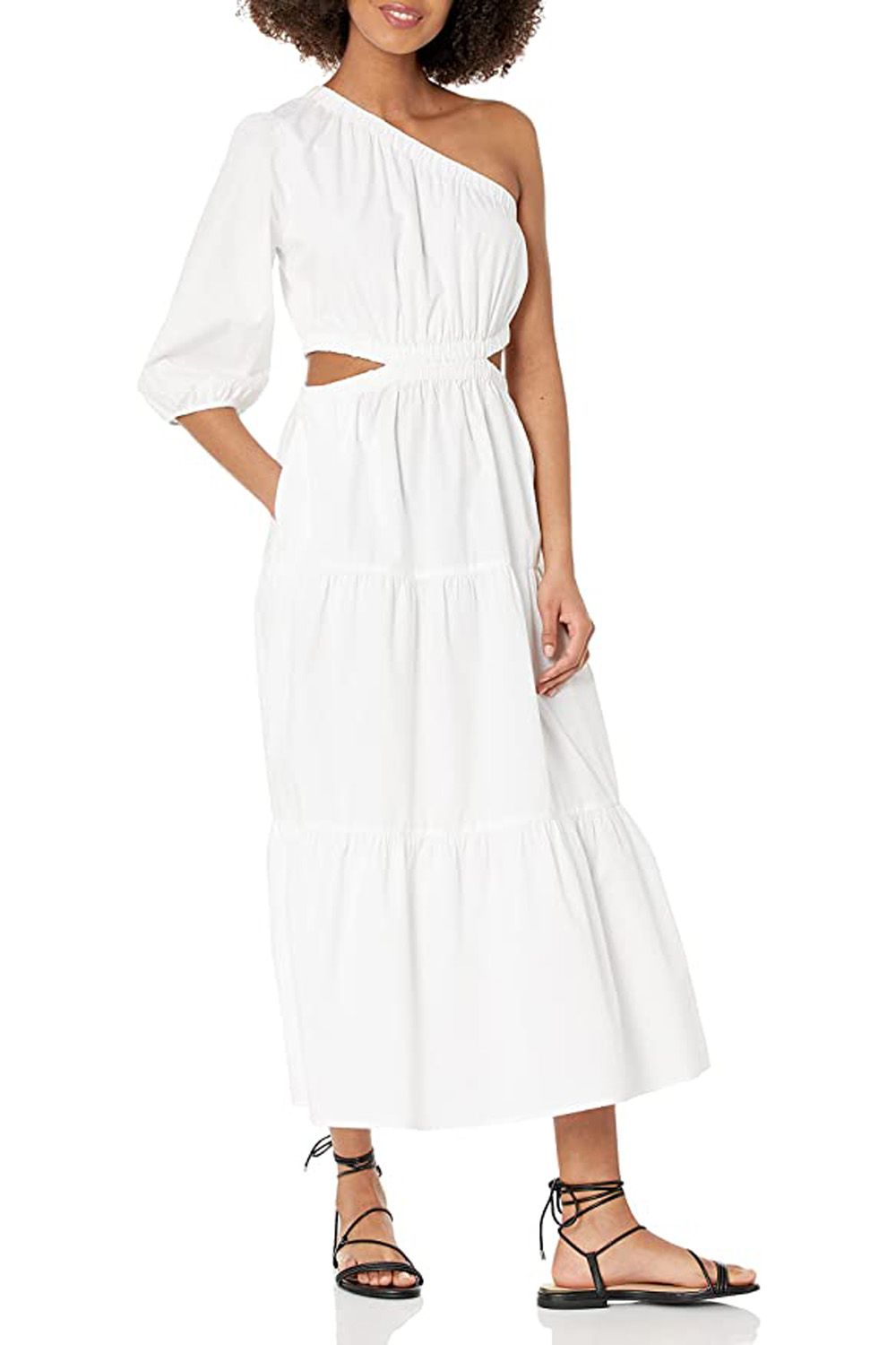 12 vestidos blancos de Zara, Bershka y Mango que son tendencia