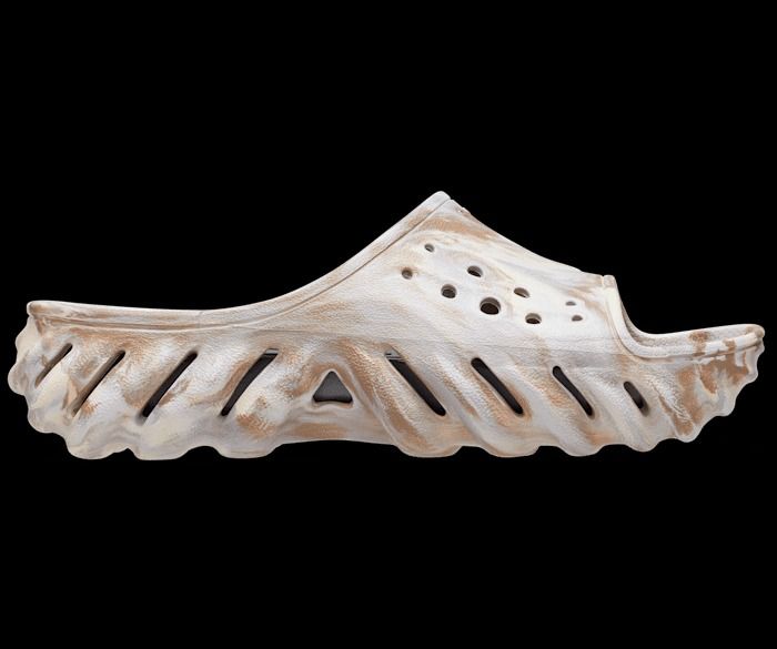 Did Victoria Beckham just give Crocs the seal of approval?