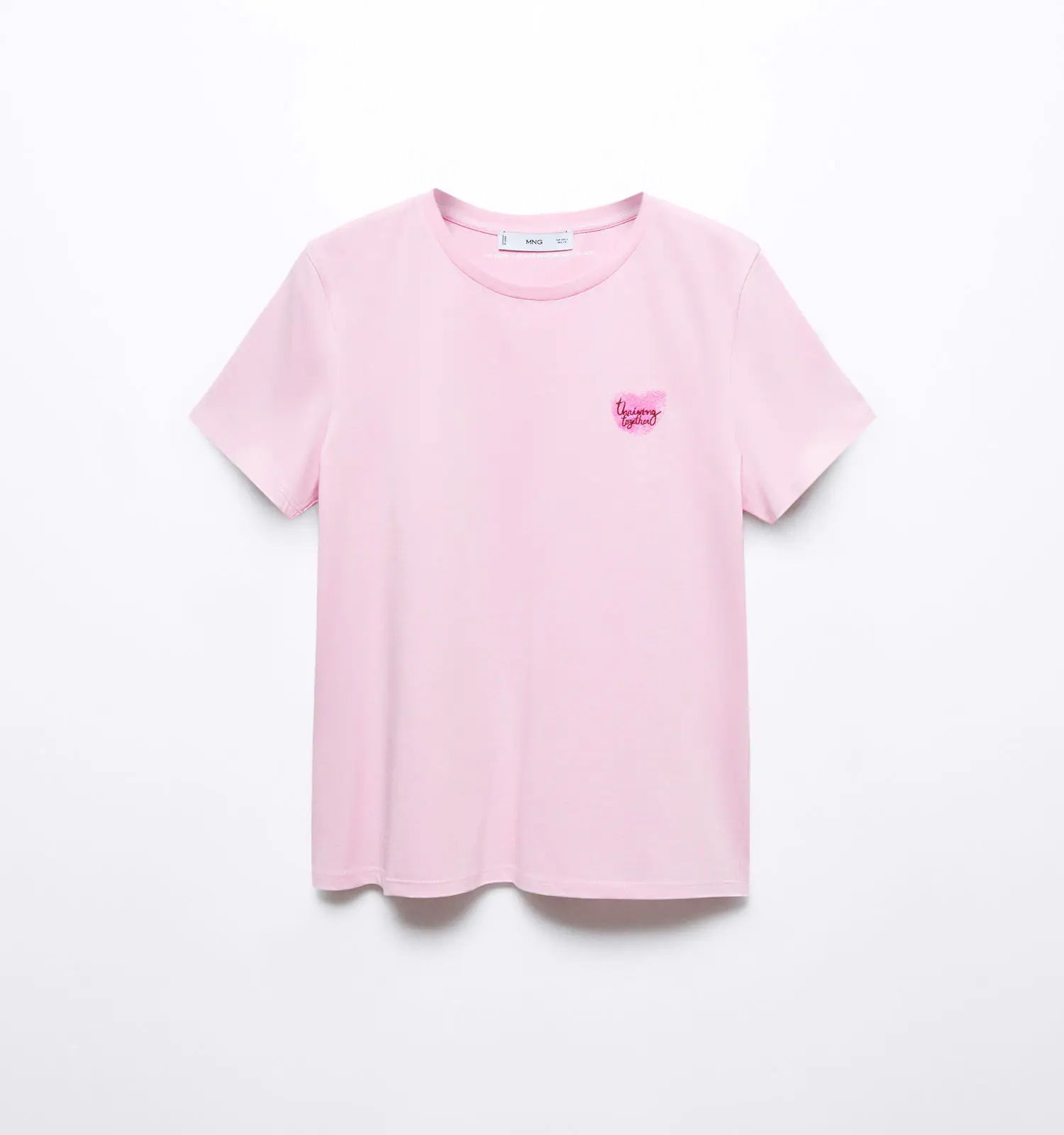 Mango lanza su colección solidaria del Cáncer de Mama con