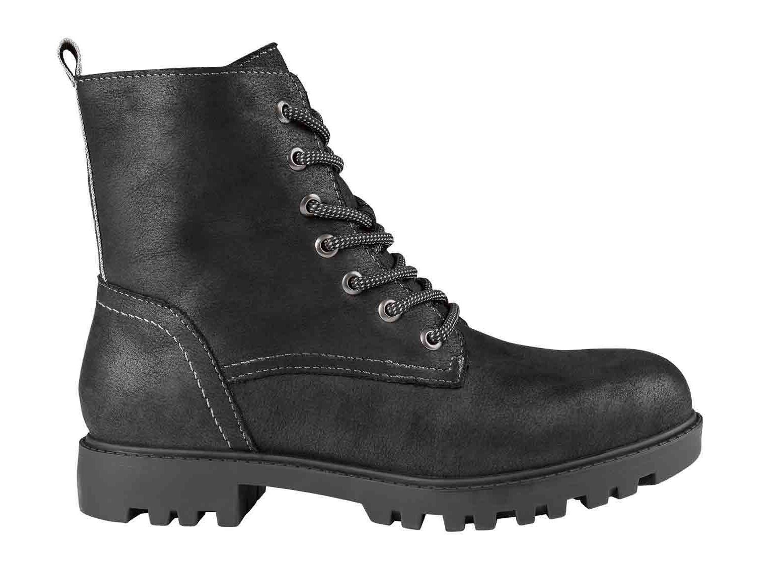 Las pijas de ahora olvidan Massimo Dutti y compran botas de