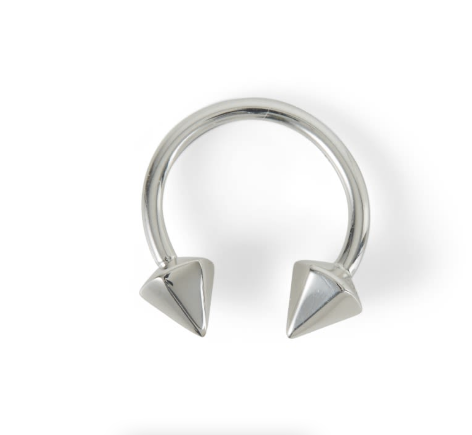 Septum piercings: All you need to know before you get pierced