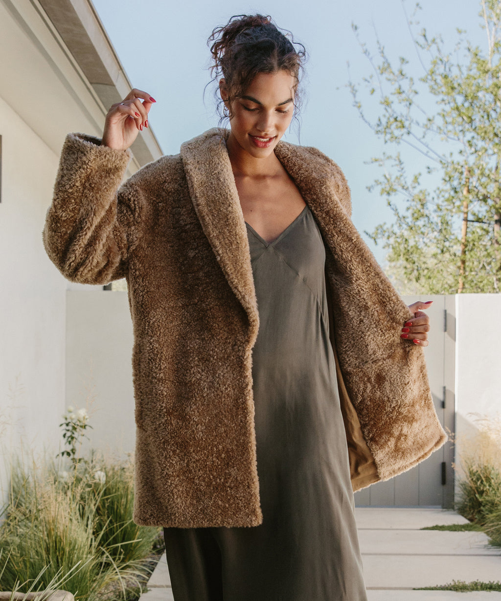 15 Best Shearling Coats for Women to Wear Winter 2024 Stylish