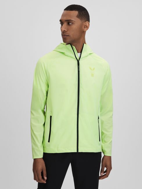 The Reiss X Castore Activewear Collab is Back for SS24 The Reiss X Castore Activewear Collab is Back for SS24