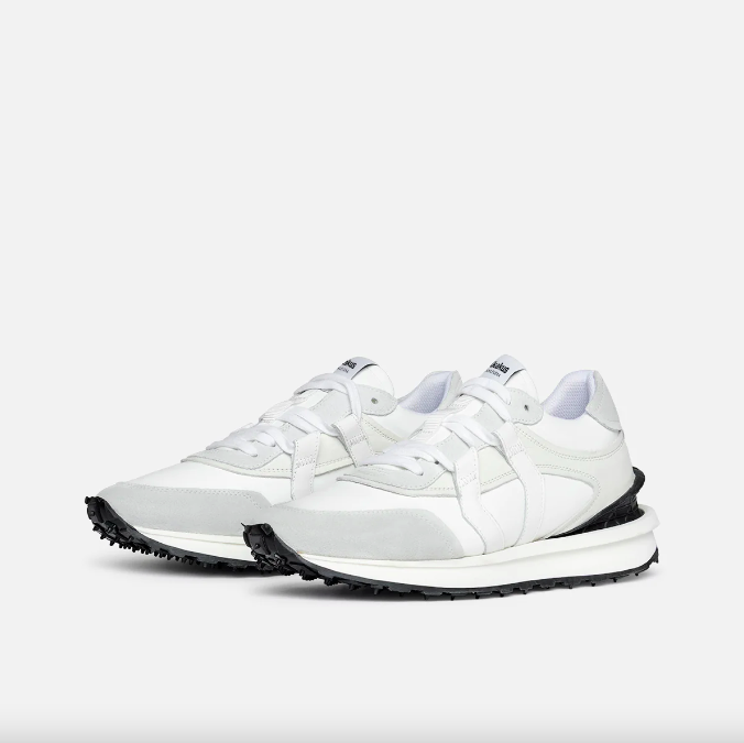 Barcelona Mikakus Iniesta Miki Núñez Sorprende Con Unas Zapatillas