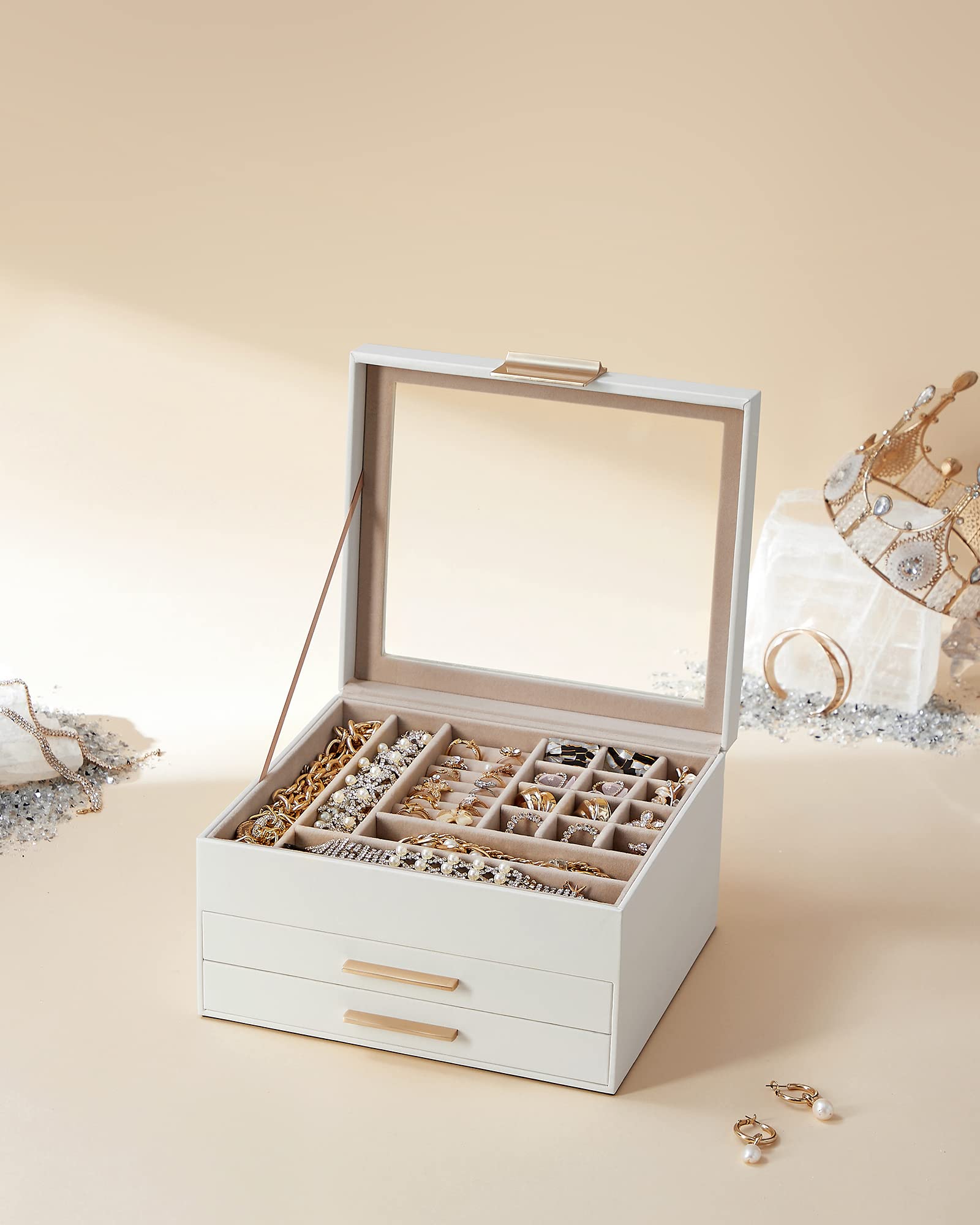 The 10 Best Jewelry Boxes for All Your Baubles, Beads, and More