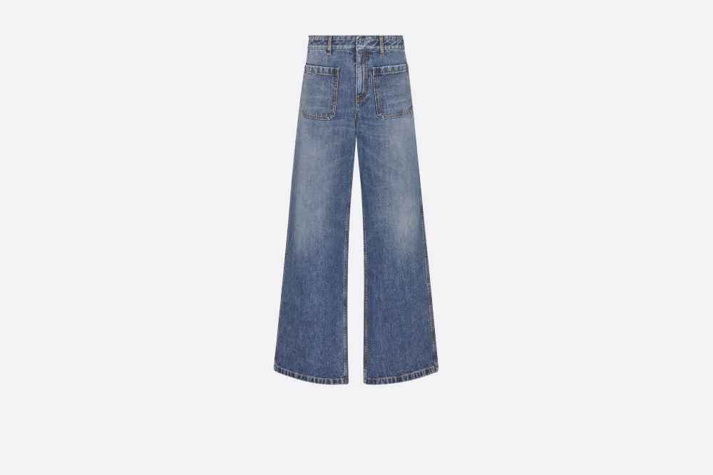 I jeans di Deva Cassel da Dior, tendenza moda Primavera 2024