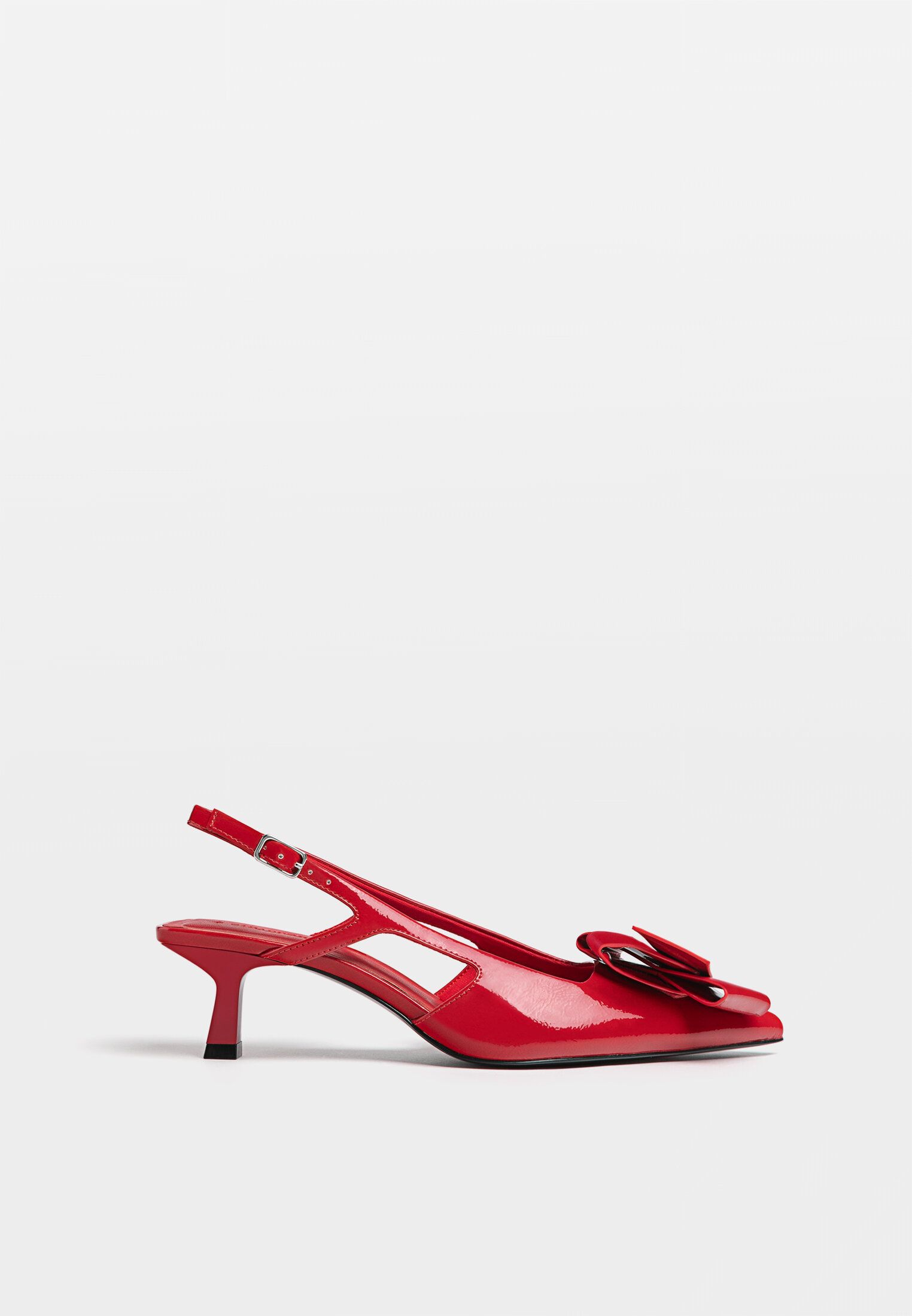 Zara Catalogo De Zapatos En Stradivarius Zapatos Stradivarius