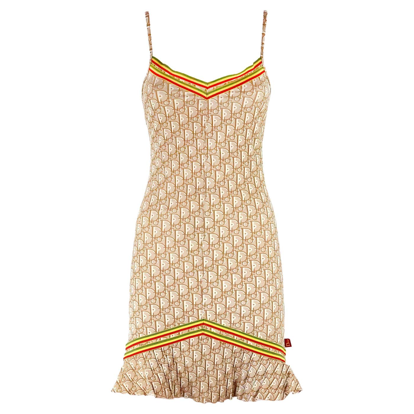 Il vestito corto vintage must have Primavera 2024 è Dior