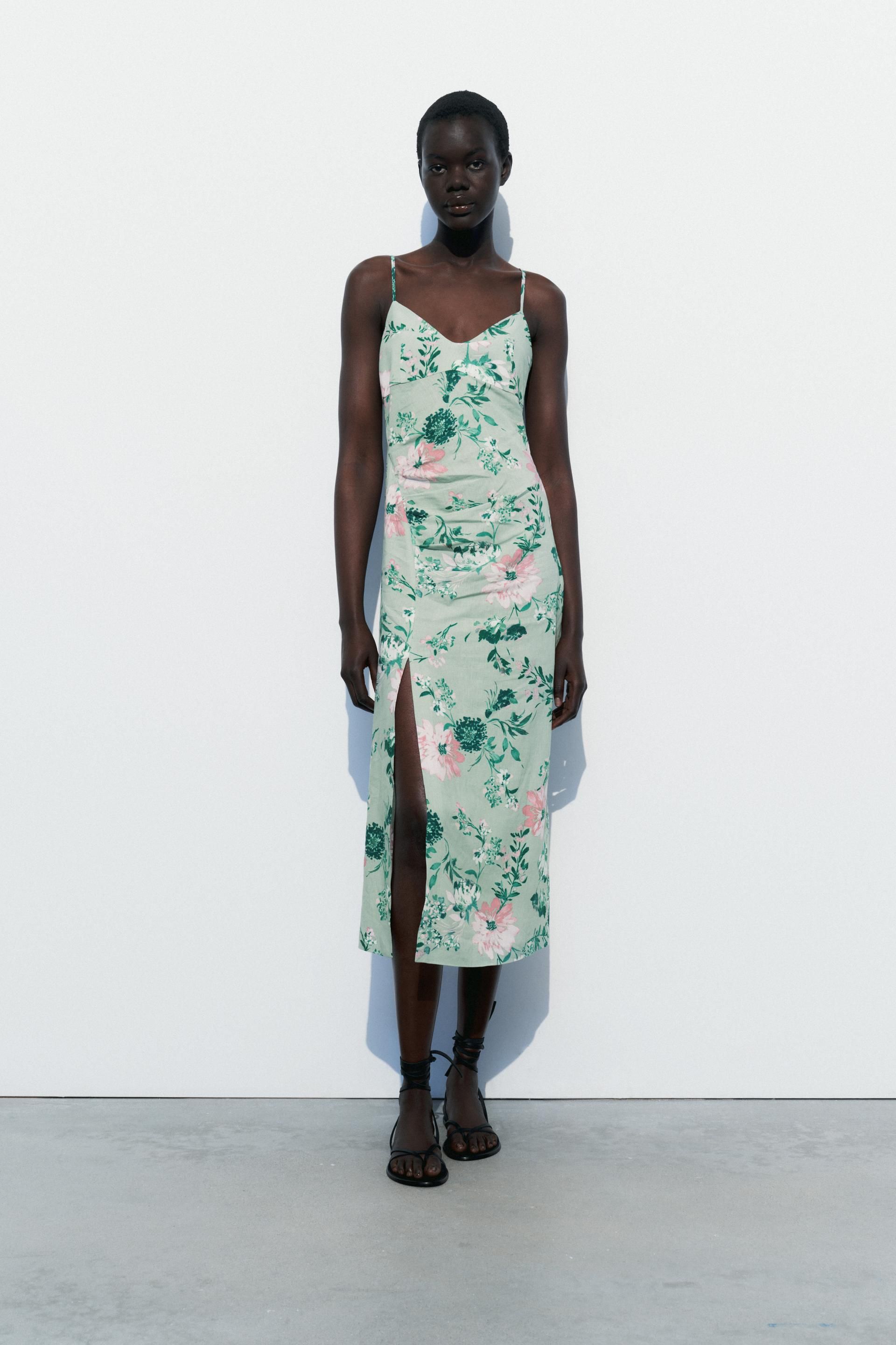 vestidos de flores de Zara al puro estilo 'Sexo en Nueva York'