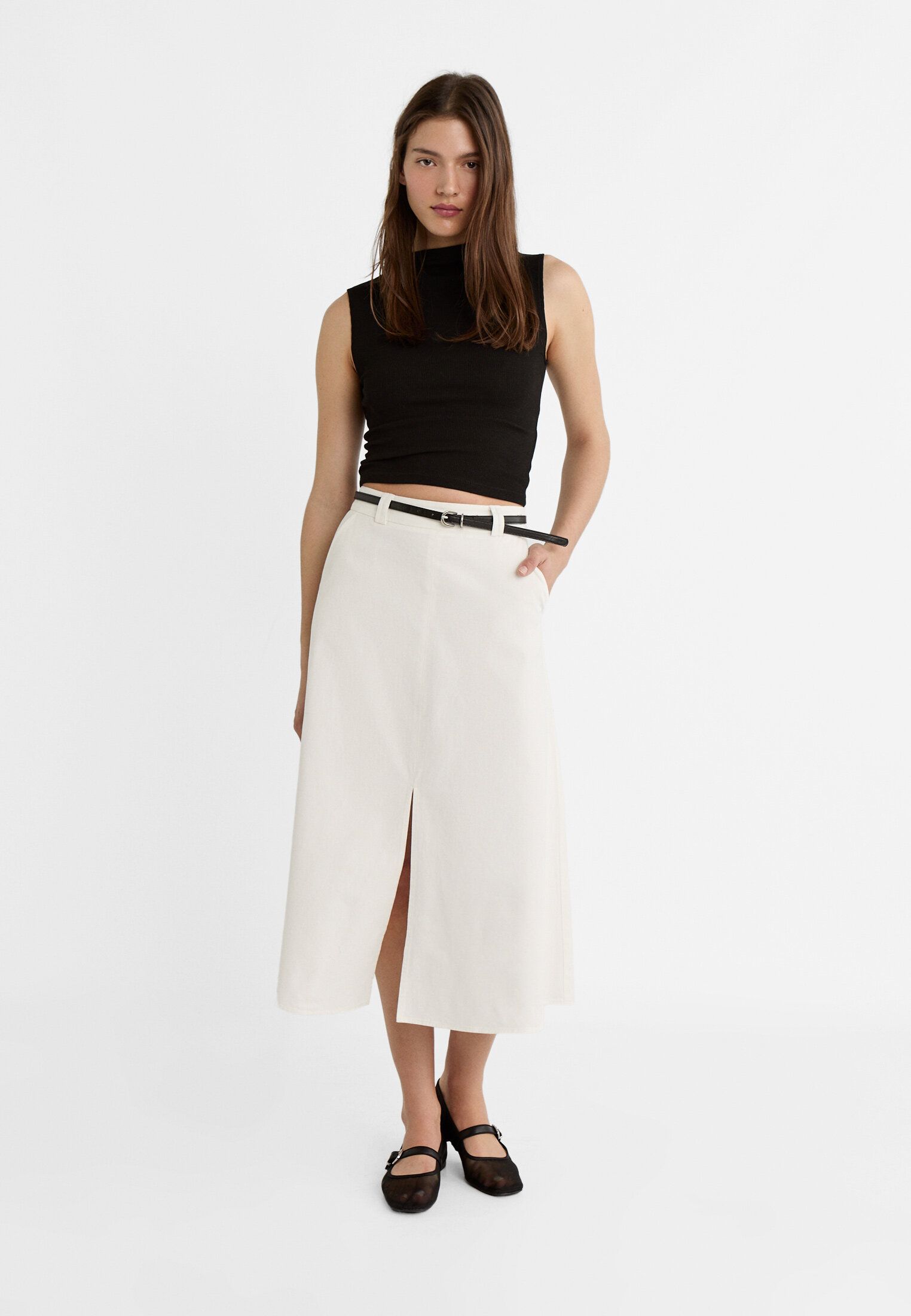 faldas largas blancas de Zara, Stradivarius o H&M tan elegantes