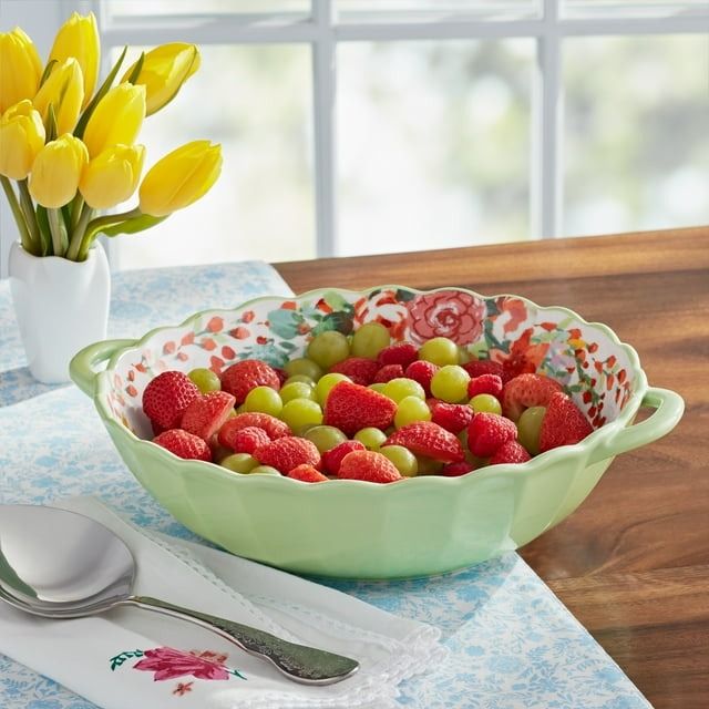 The Sold-Out Pioneer Woman Dinnerware Is Finally Back in Stock