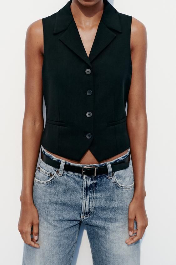chalecos en tendencia de Zara, Mango y Stradivarius para llevar