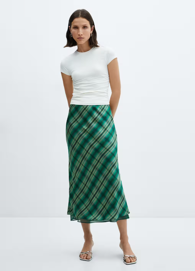 Satijnen rok combineren: de mooiste looks