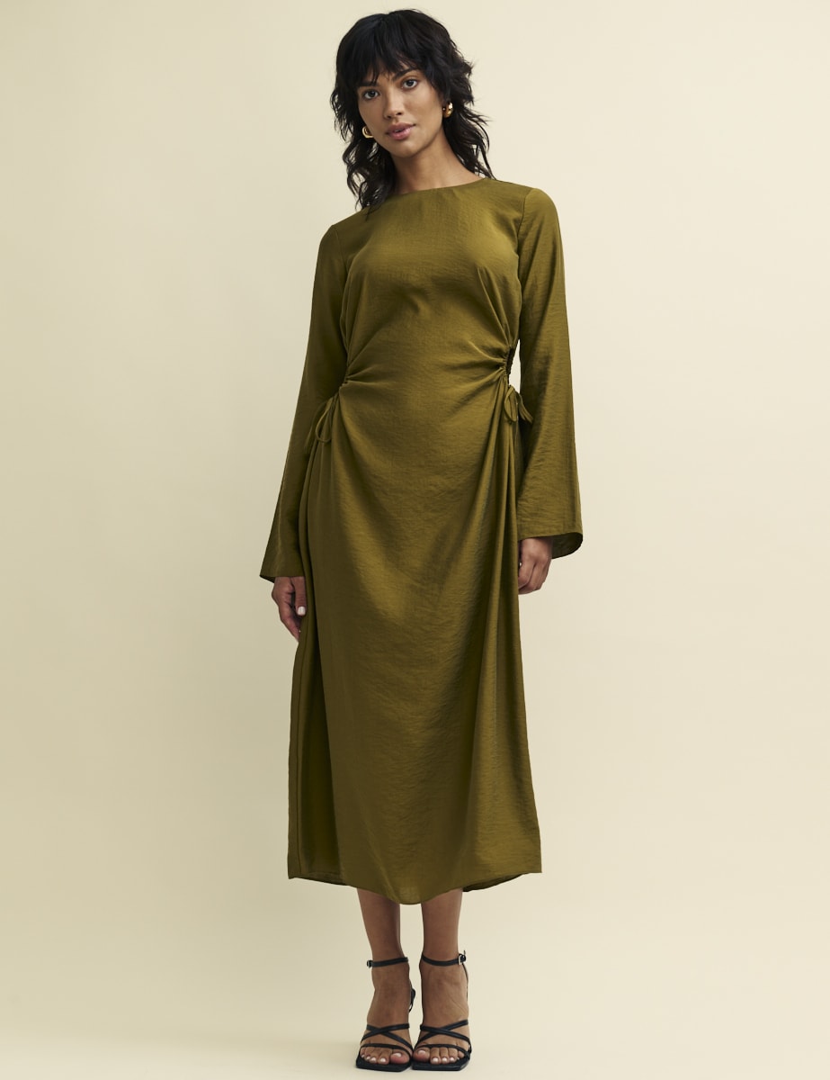 green emerald velvet dress Nicole Bakti 7082 main image 0