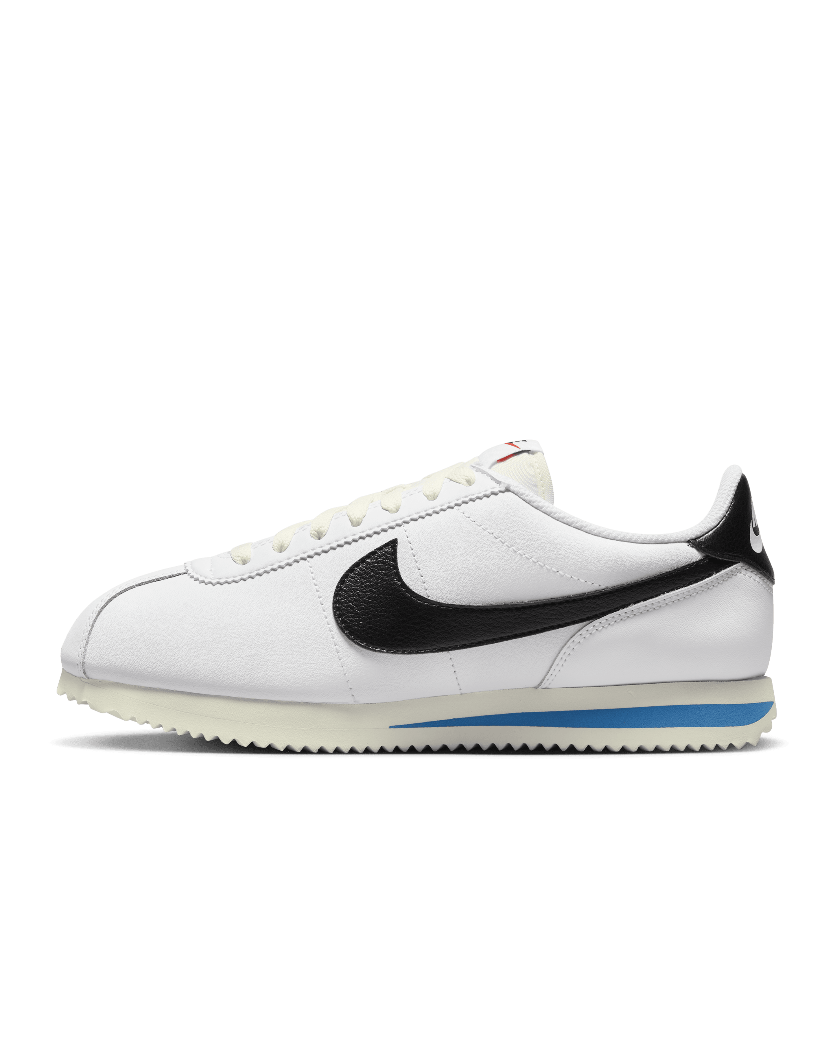 El regreso de las Nike Cortez, las zapatillas más famosas del cine eclipsan  a las Adidas Samba y Gazelle