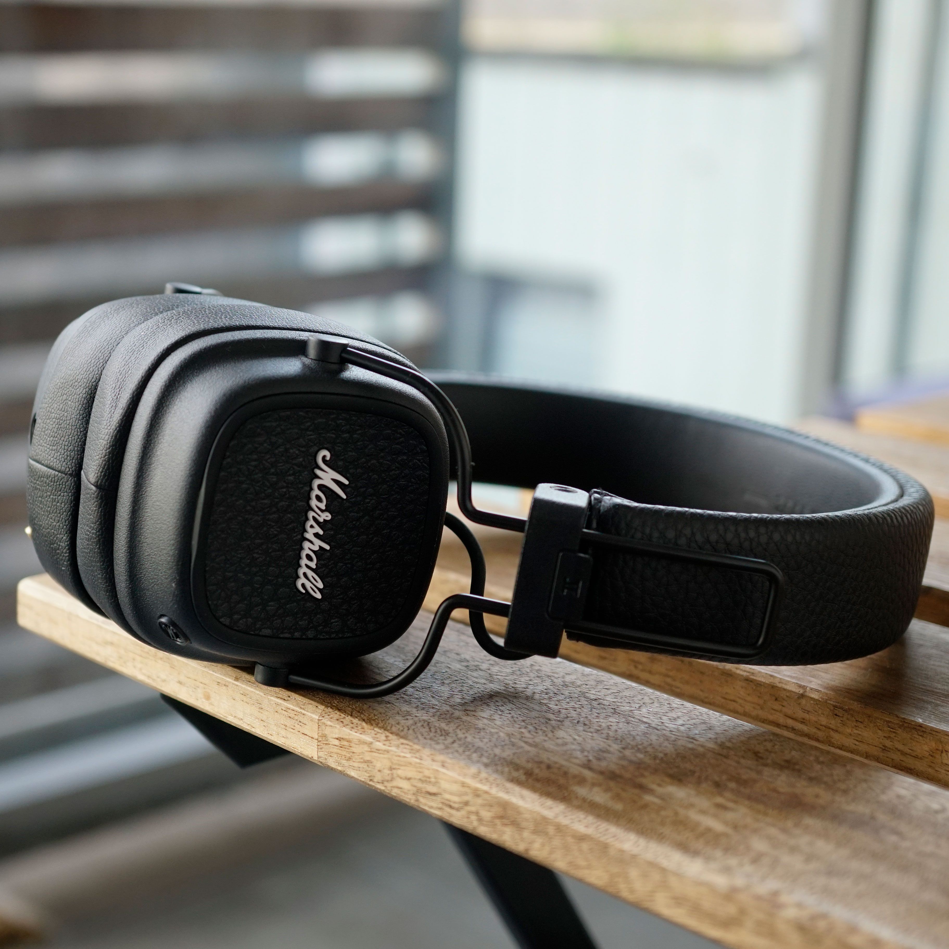 Ear Headphones Marshall Major Wired Review Marshall Major III Bt