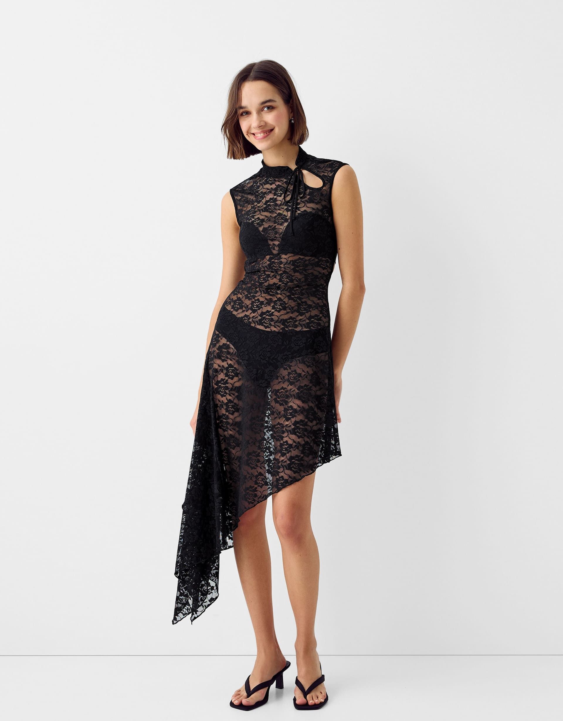 Vestido Corto Pull And Bear EspaÃ±a Vestidos Vestido Negro Pull