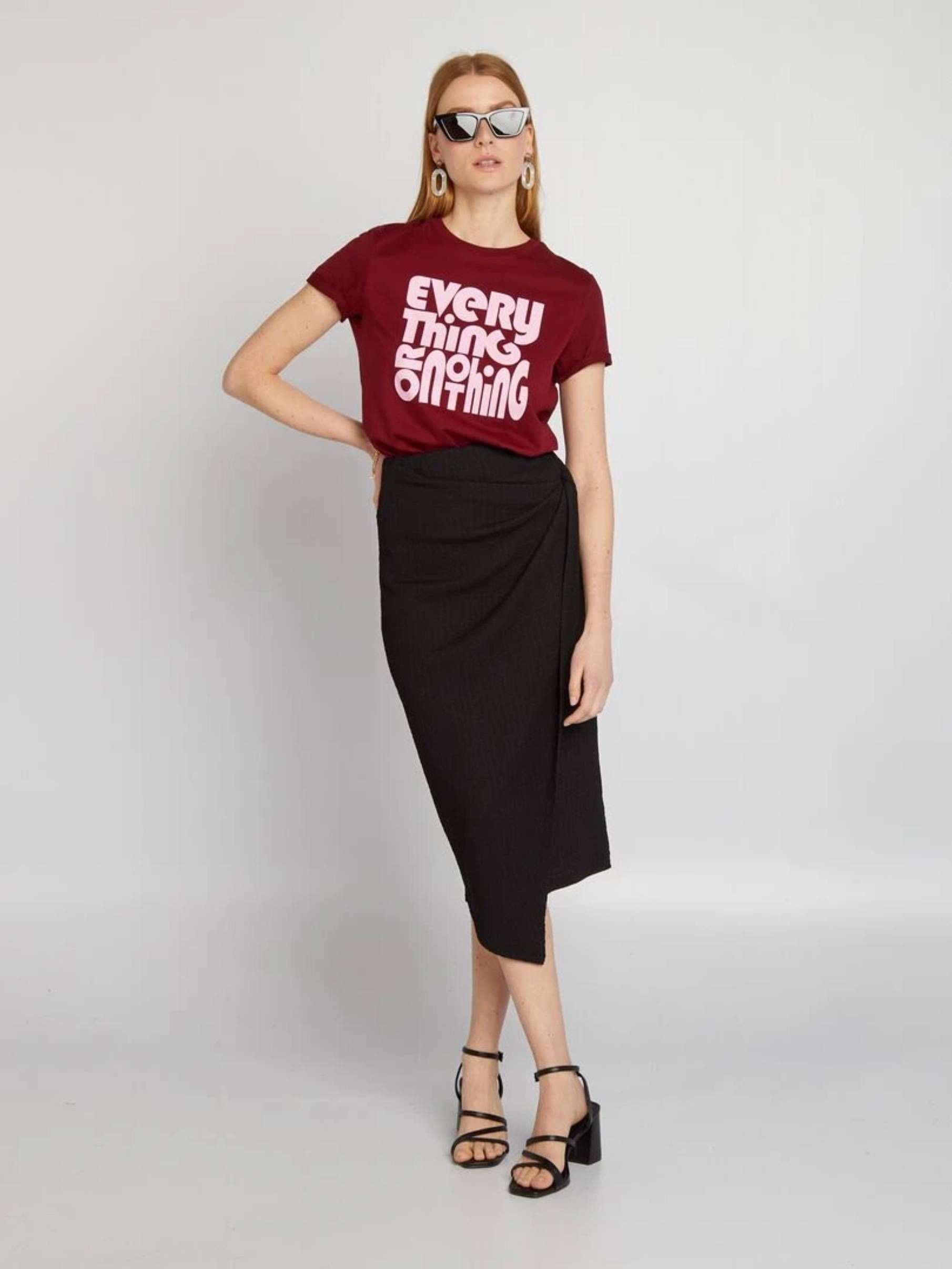 faldas pareo de Zara o Pull&Bear con efecto vientre plano que