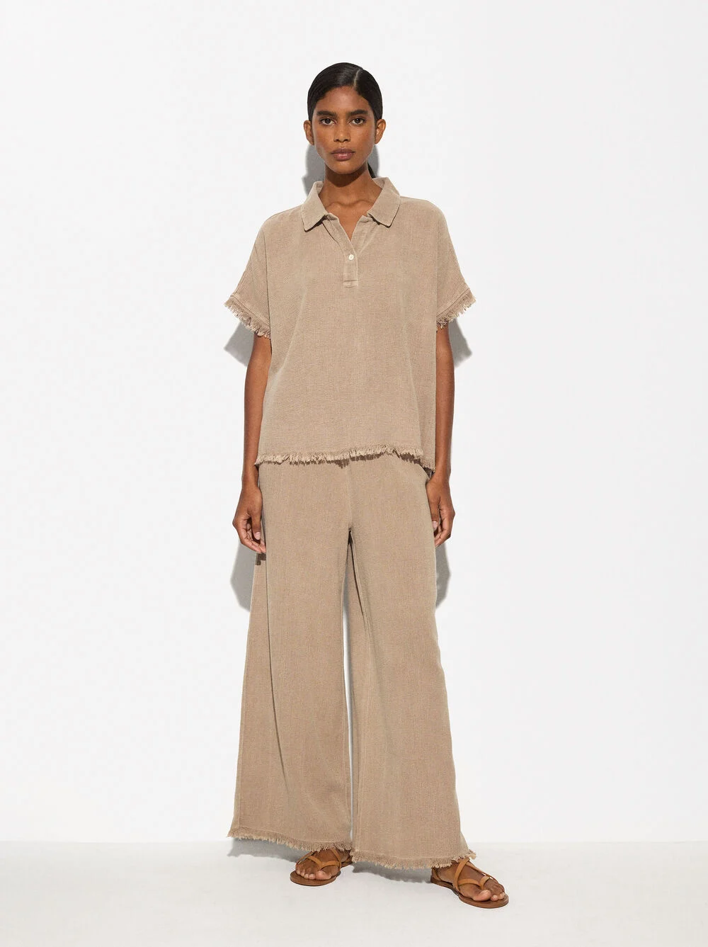 Zara Blusas En Lino Elegantes Combinar Blusas En Lino Para Mujer