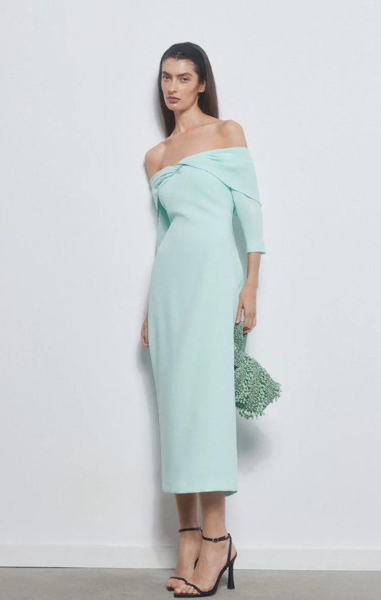 Los vestidazos de invitada de Pedro del Hierro rebajados a un