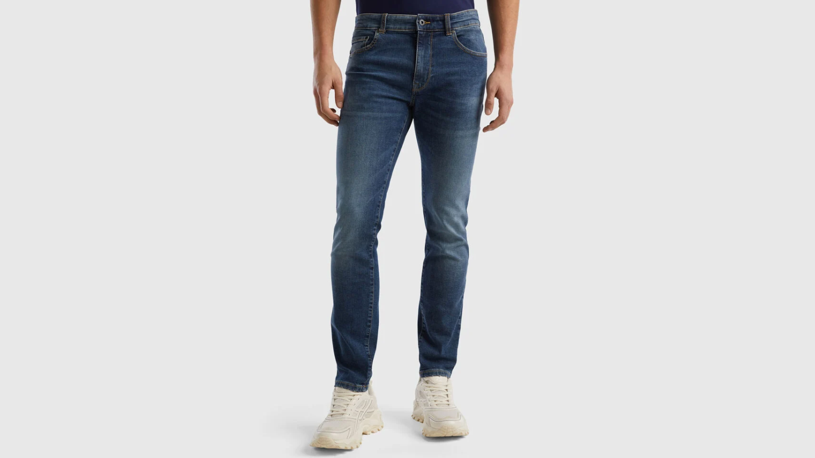 10 modelli di jeans skinny uomo per chi ama osare Esquire