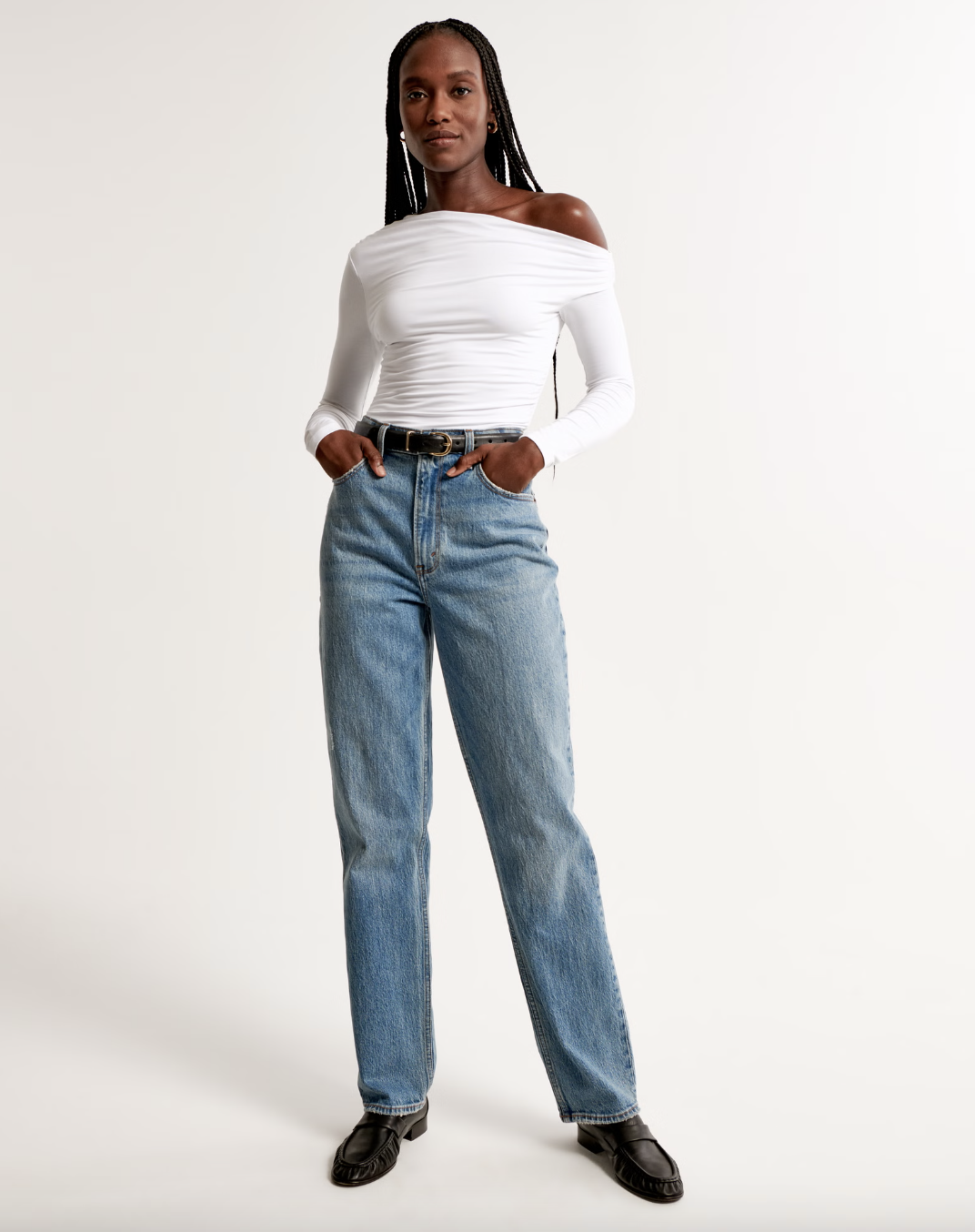 Blue Jeans Belt With Mom Jeans Waisted Jeans Outfit Ideas Belts To