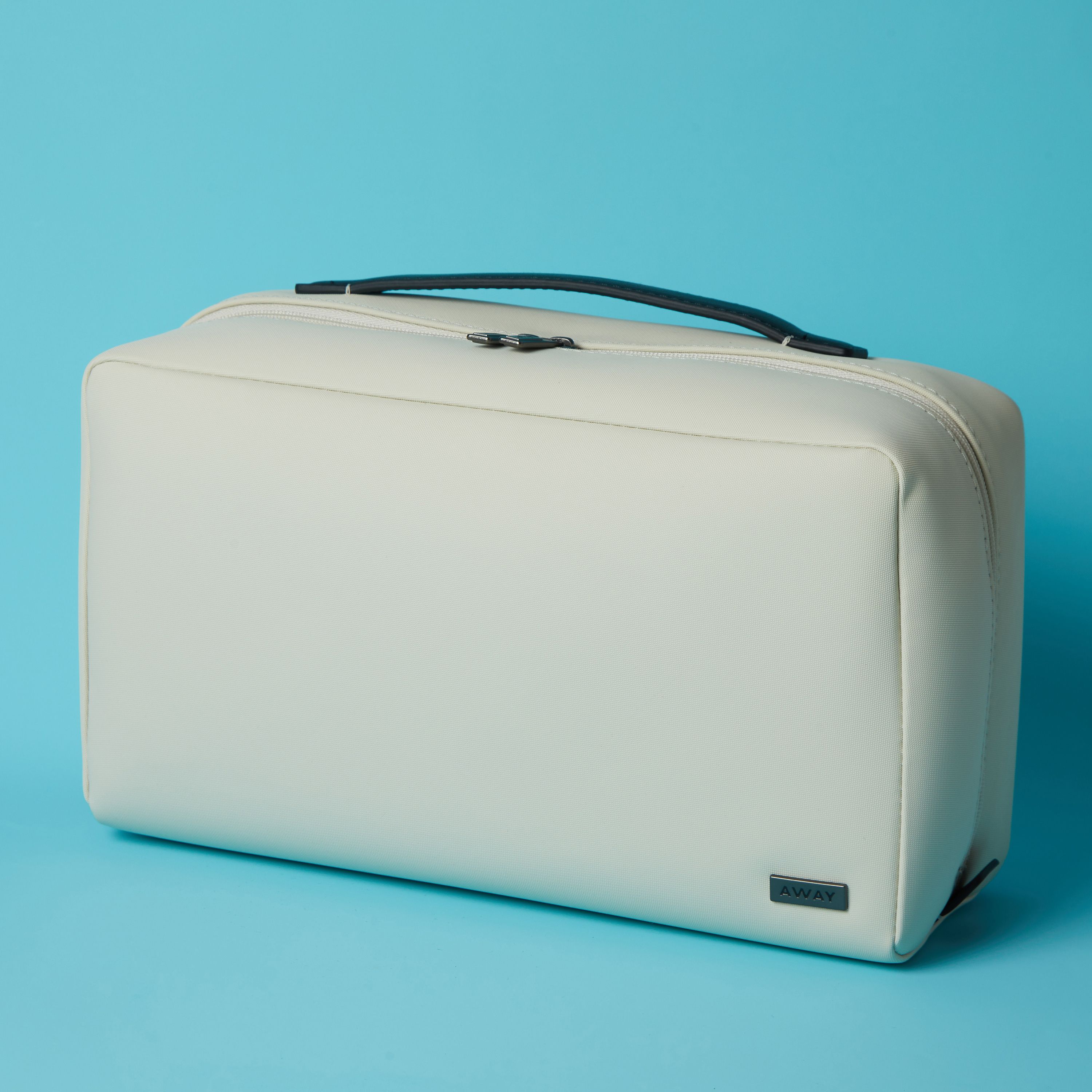 Best Men's Toiletry Bags and Dopp Kitts 2024, Tested by Editors