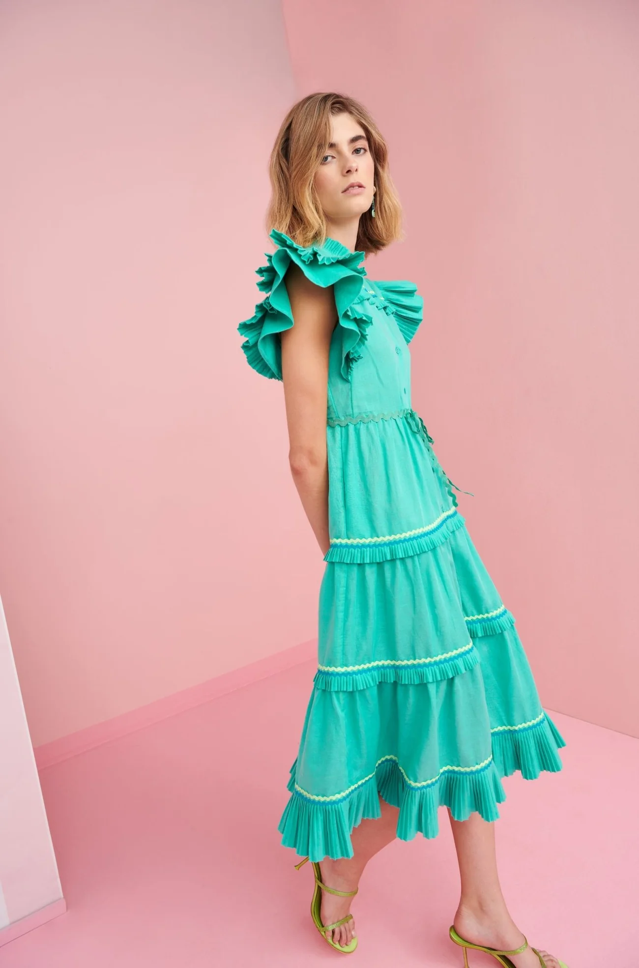 Ana Milán con vestido rebajado de CeliaB ideal para invitadas